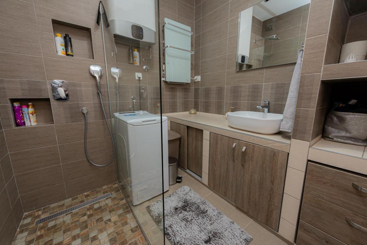 شقة Sea Front 171 كوتور المظهر الخارجي الصورة